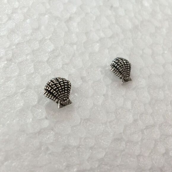 Handmade Sterling Silver Seashell Earrings 925 Posts Shell Studs - Picture 15 of 15